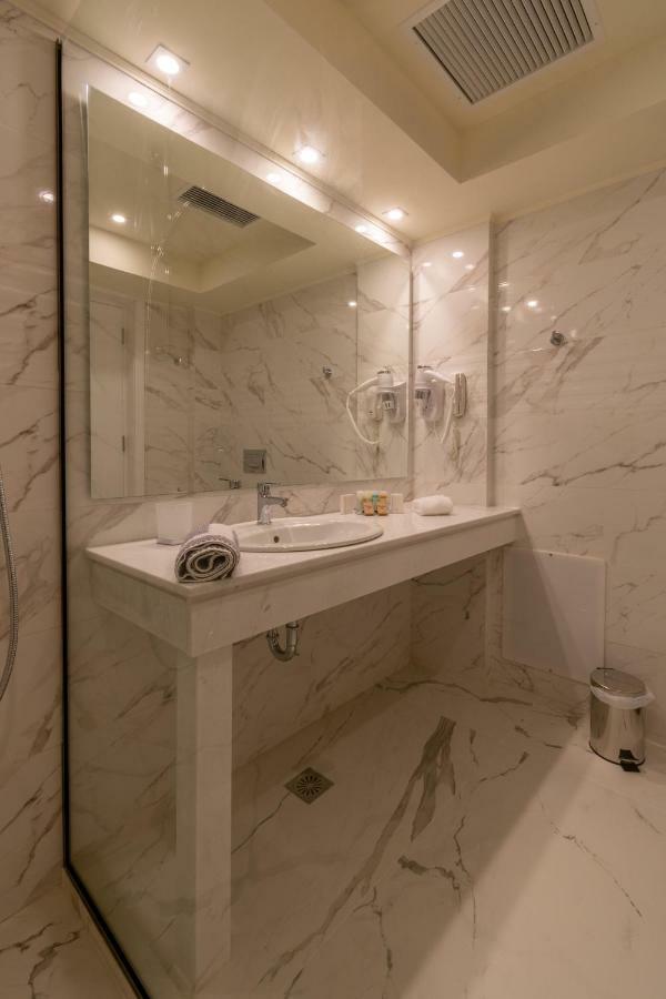 Hotel Ibiscus Corfu Roda (Corfu)